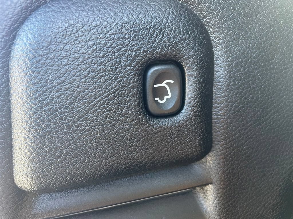 Used 2019 Jeep Grand Cherokee High Altitude AWD/4WD image 13