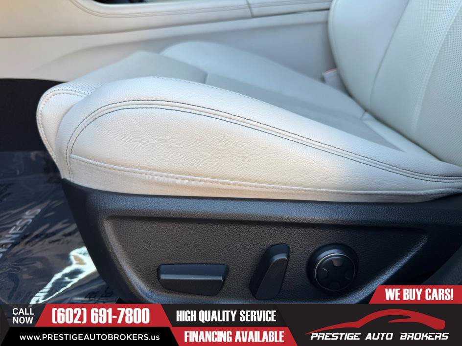 Used 2022 Genesis G70 2.0T RWD image 26