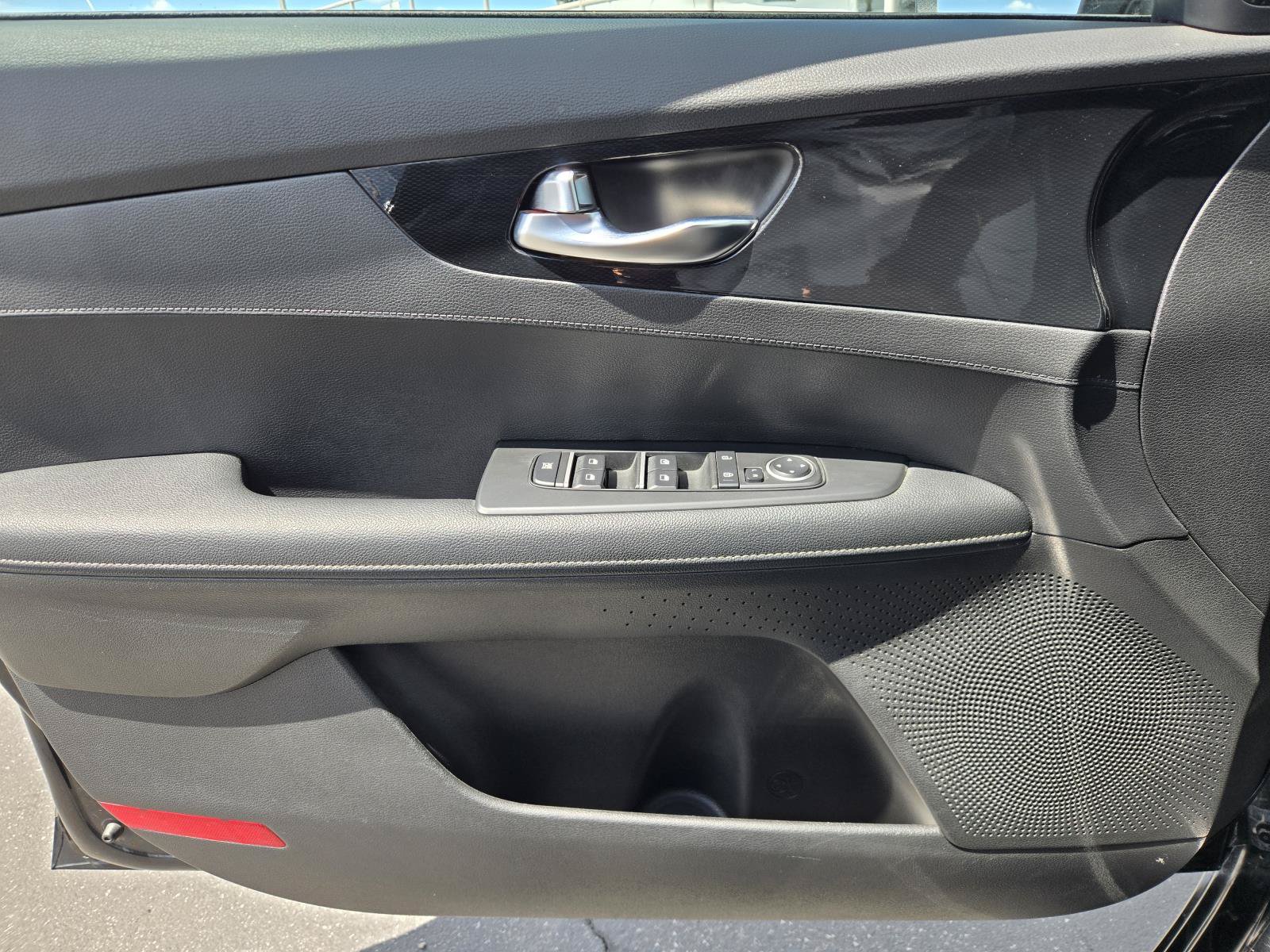 Used 2023 Kia Forte GT-Line FWD image 20