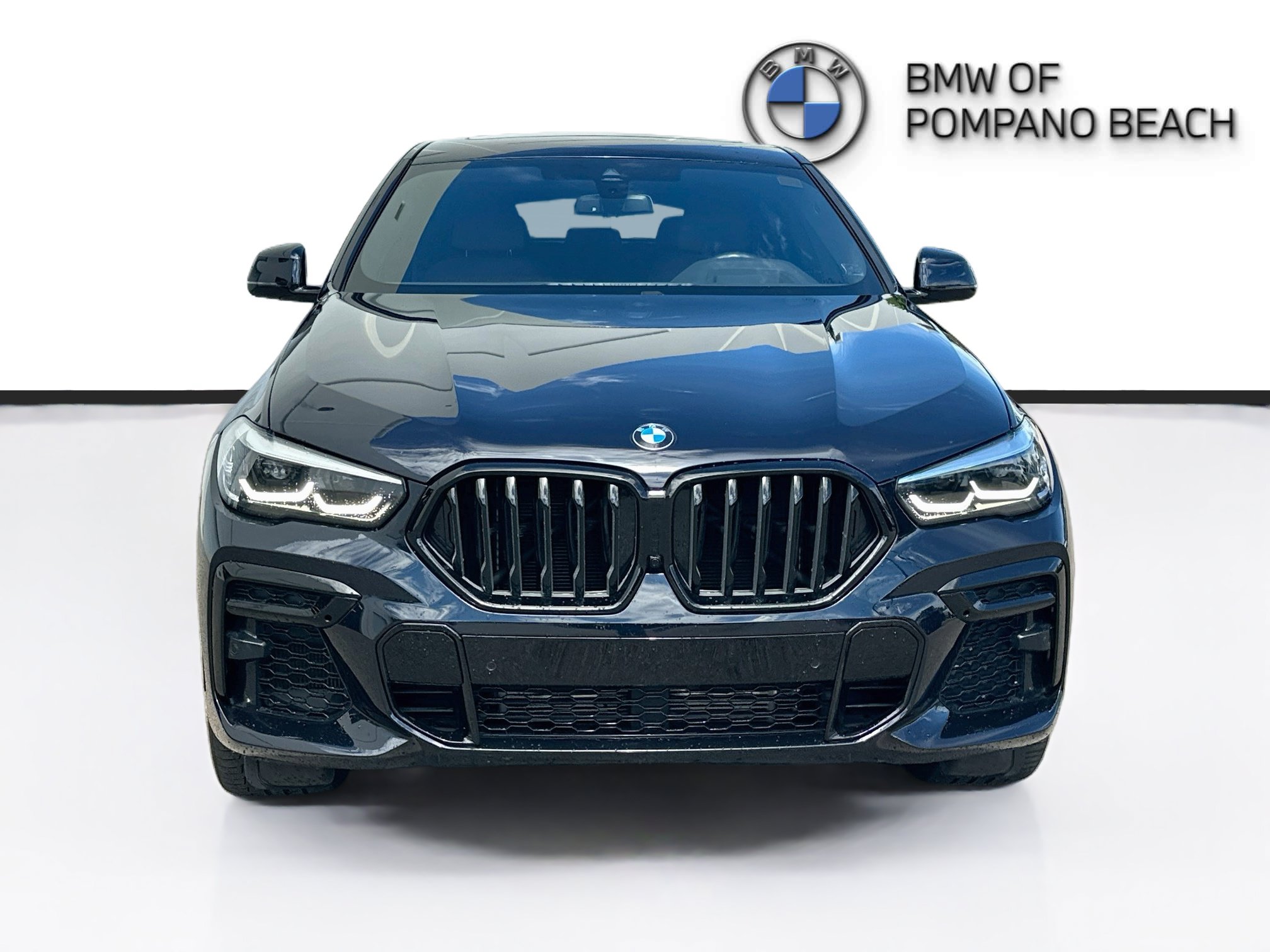 Used 2023 BMW X6 xDrive40i w/ M Sport Package AWD/4WD image 2