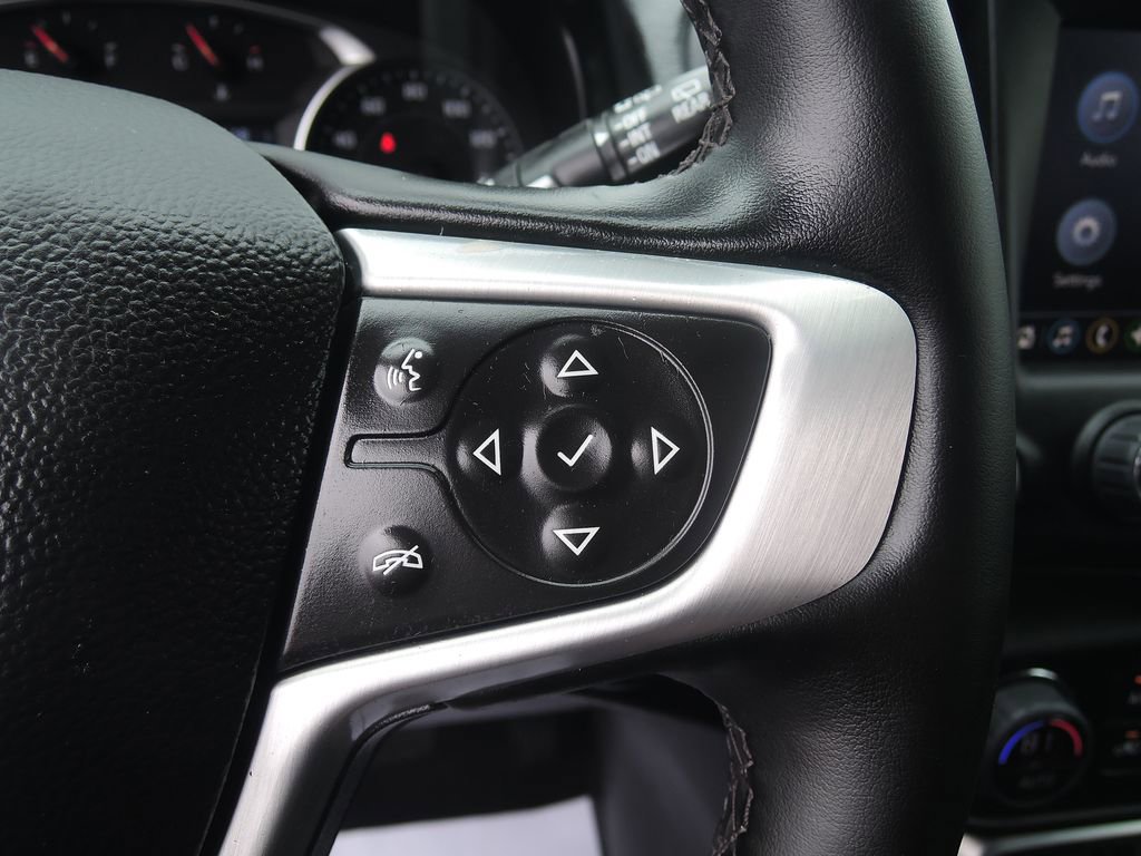 Used 2024 GMC Terrain SLT w/ Elevation Edition FWD image 15