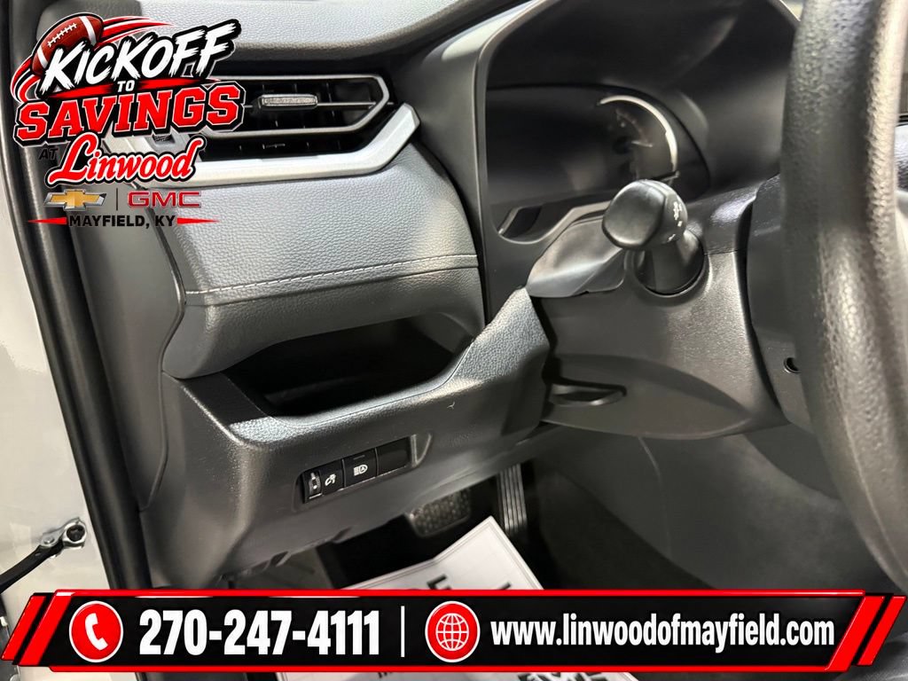 Used 2025 Toyota RAV4 XLE FWD image 16