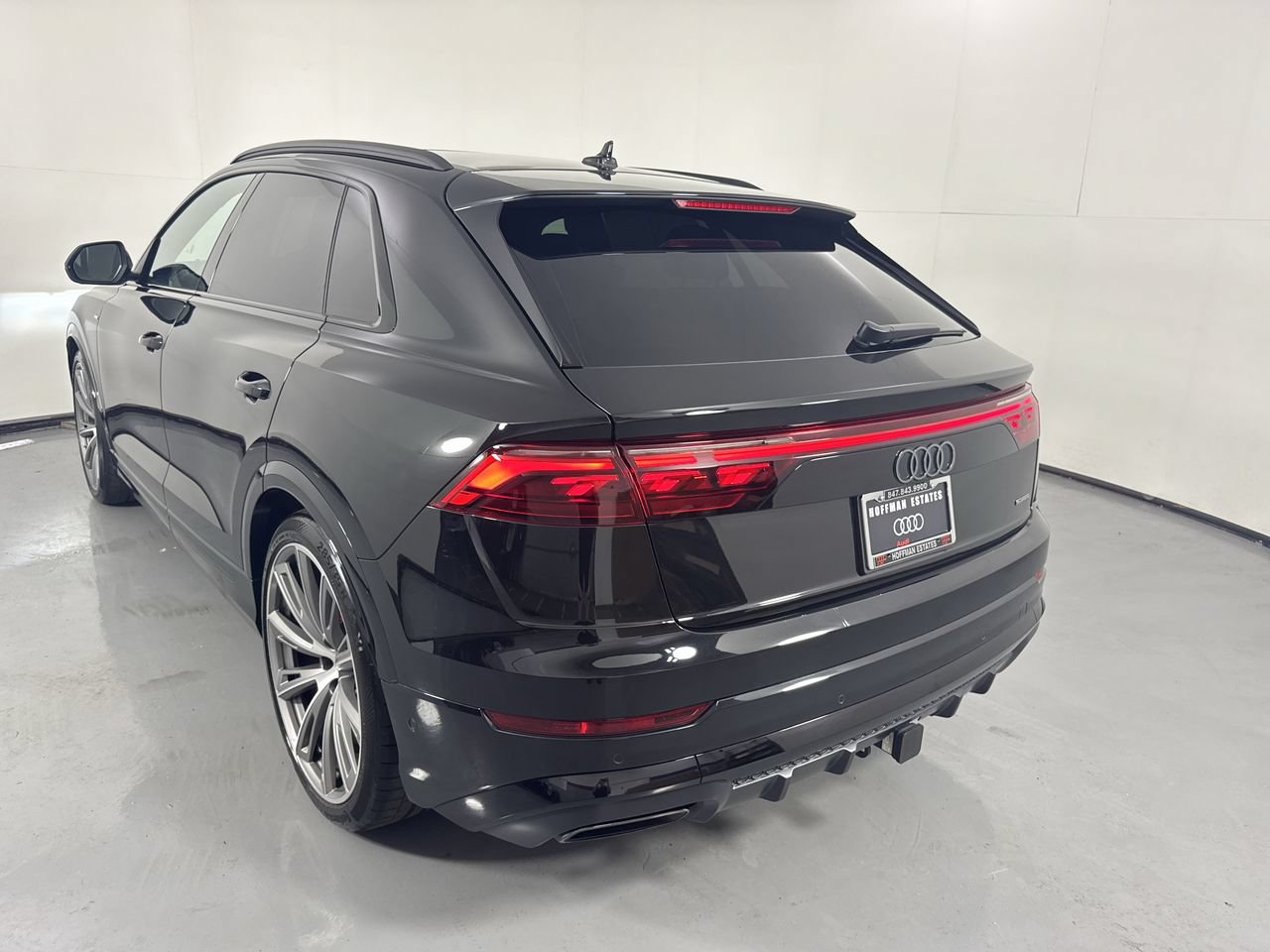 Used 2026 Audi Q8 Prestige w/ Prestige Package AWD/4WD image 5