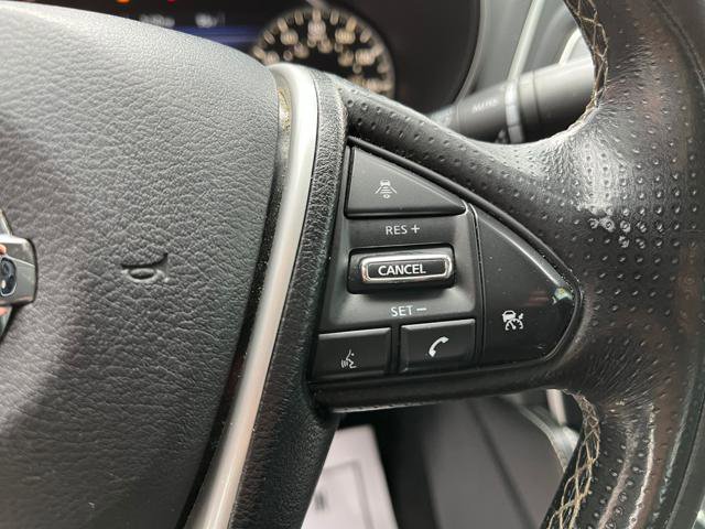 Used 2016 Nissan Maxima Platinum FWD image 34