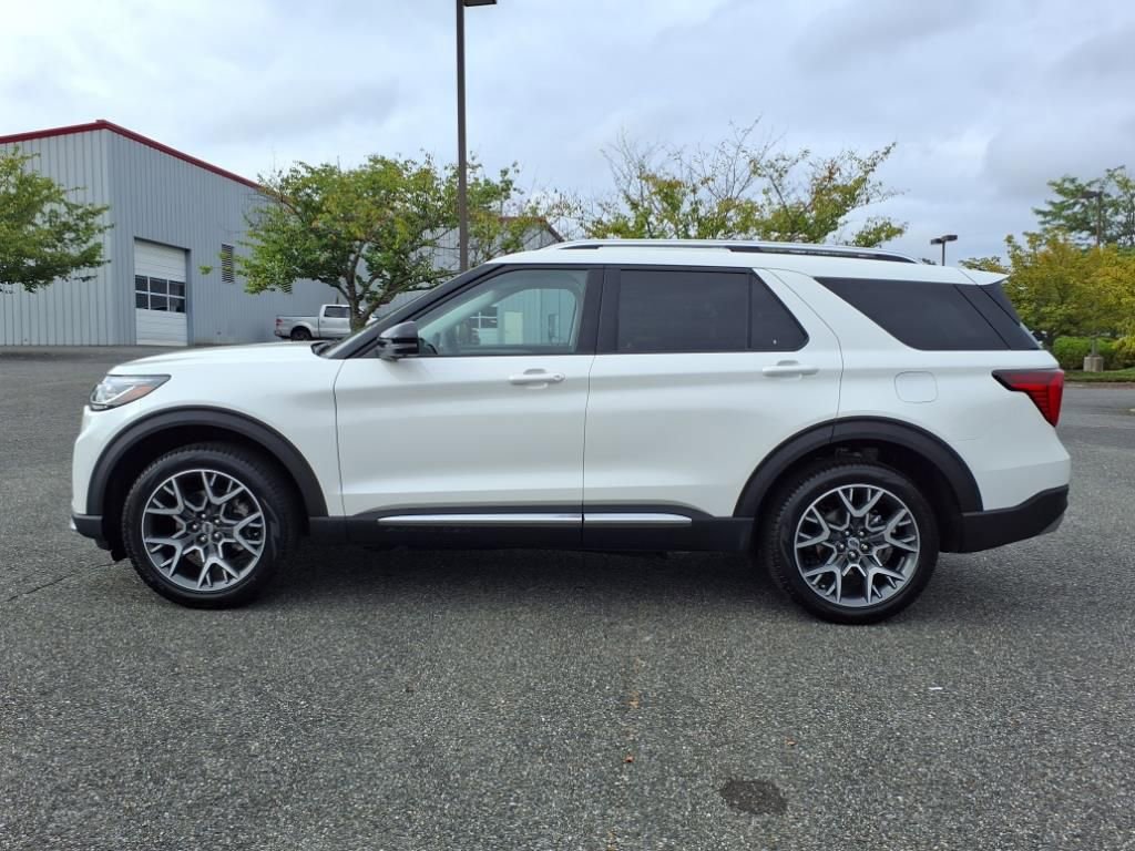 New 2025 Ford Explorer Platinum image 6