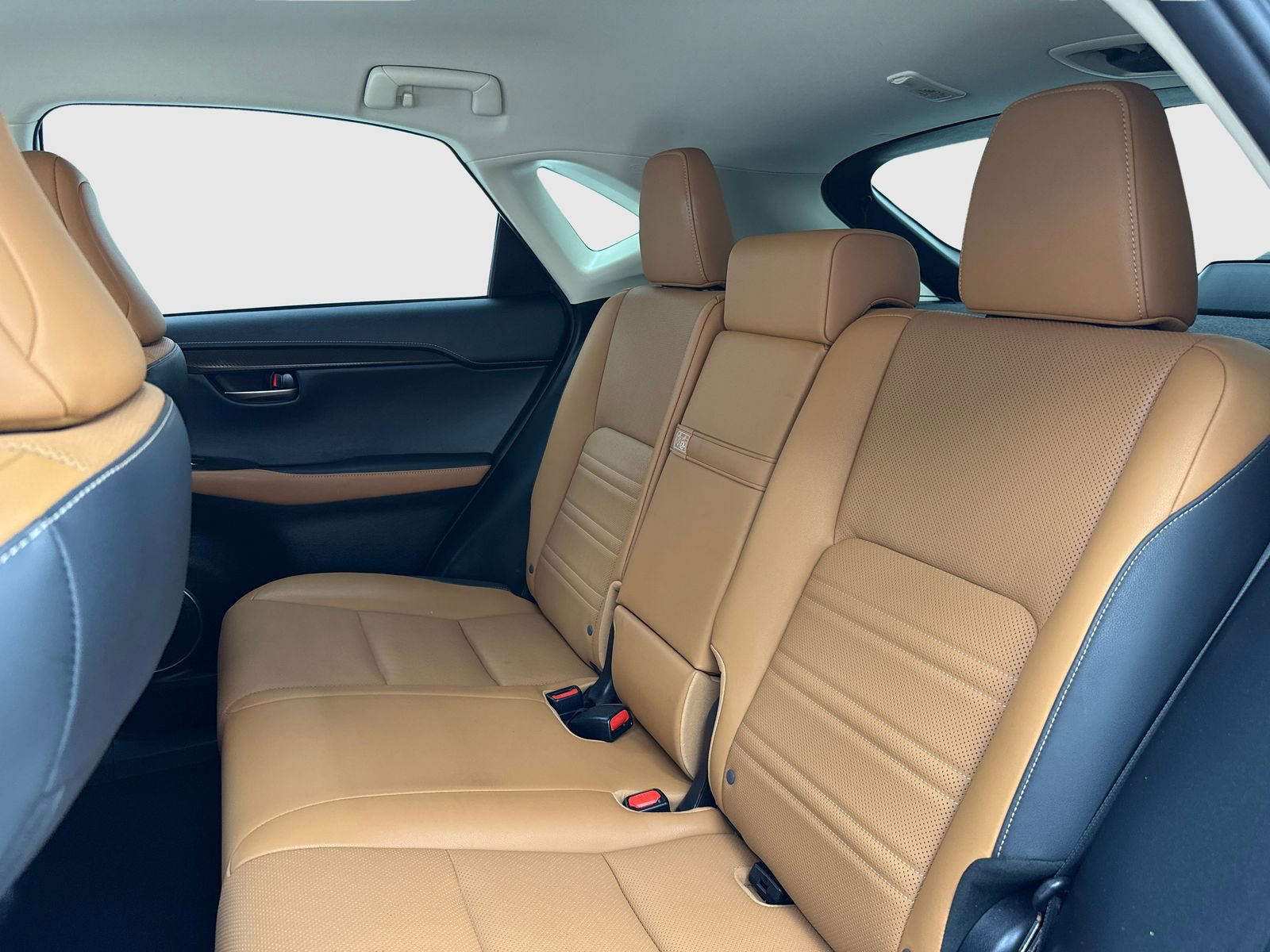 Used 2020 Lexus NX 300h AWD w/ Comfort Package image 34