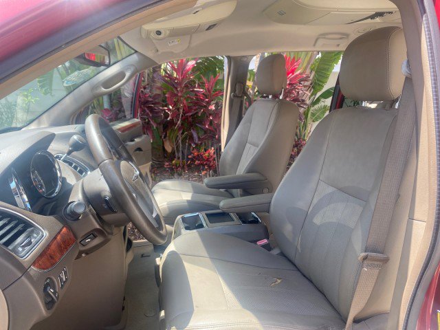 Used 2012 Chrysler Town & Country Touring w/ Entertainment Group #1 image 11