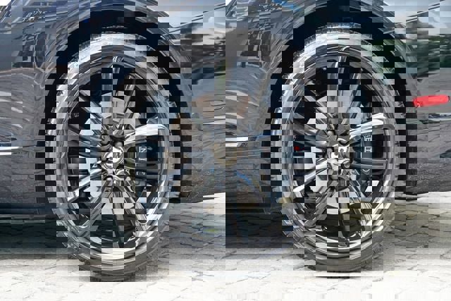 Used 2020 Bentley Continental GT V8 image 17