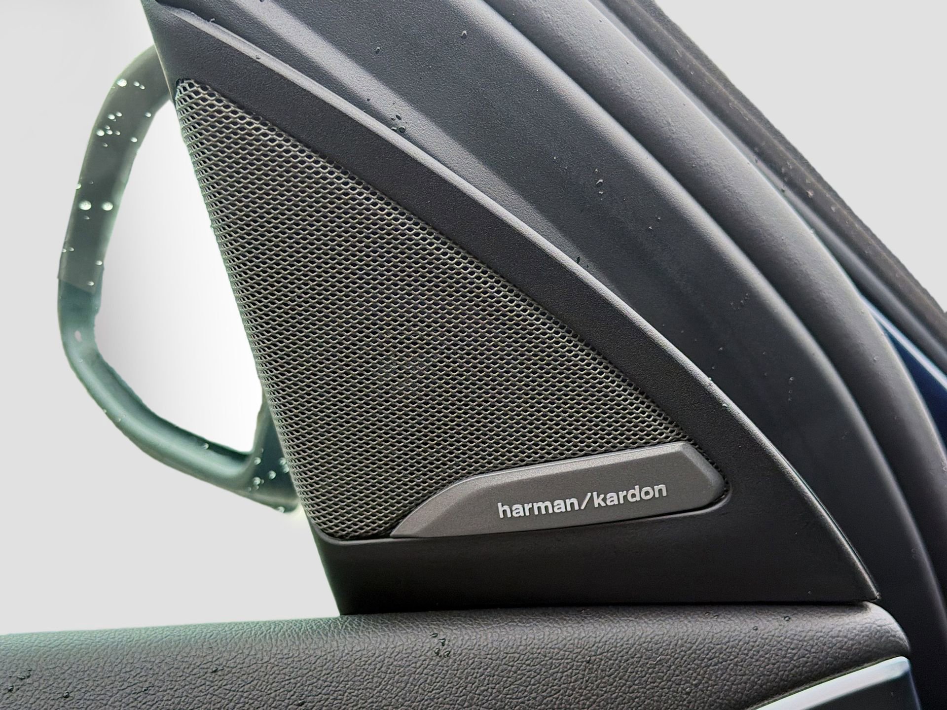 Certified 2025 BMW X4 xDrive30i image 25