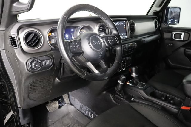 Used 2021 Jeep Wrangler Unlimited Sport AWD/4WD image 24