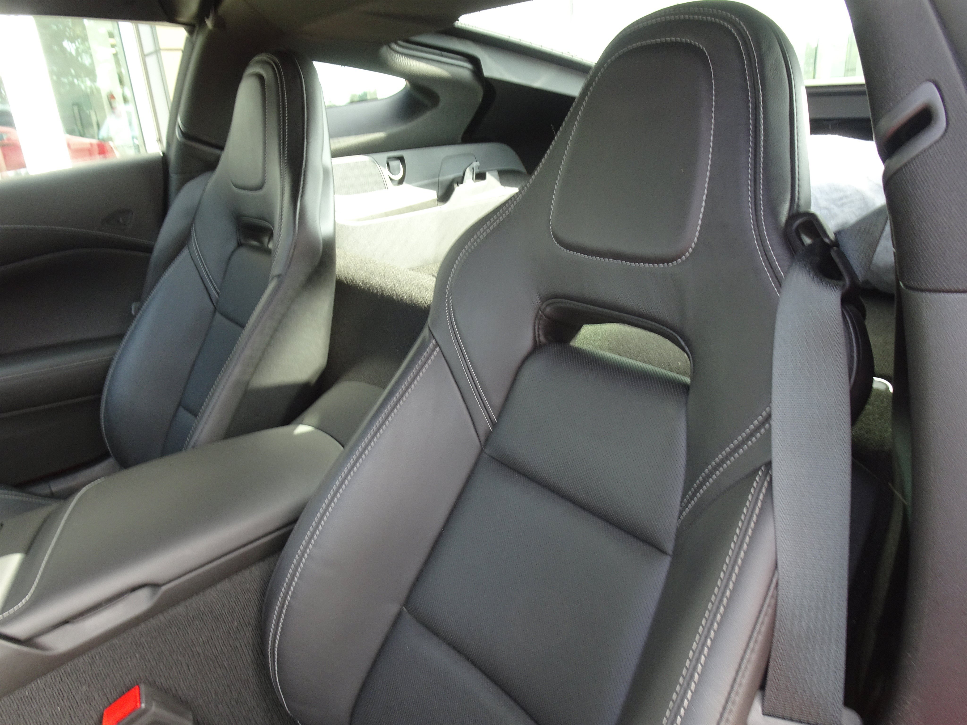 Used 2019 Chevrolet Corvette Grand Sport RWD image 11