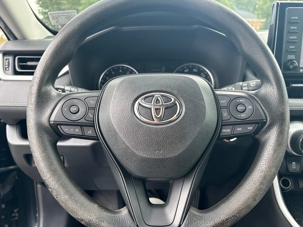 Used 2021 Toyota RAV4 XLE AWD/4WD image 37