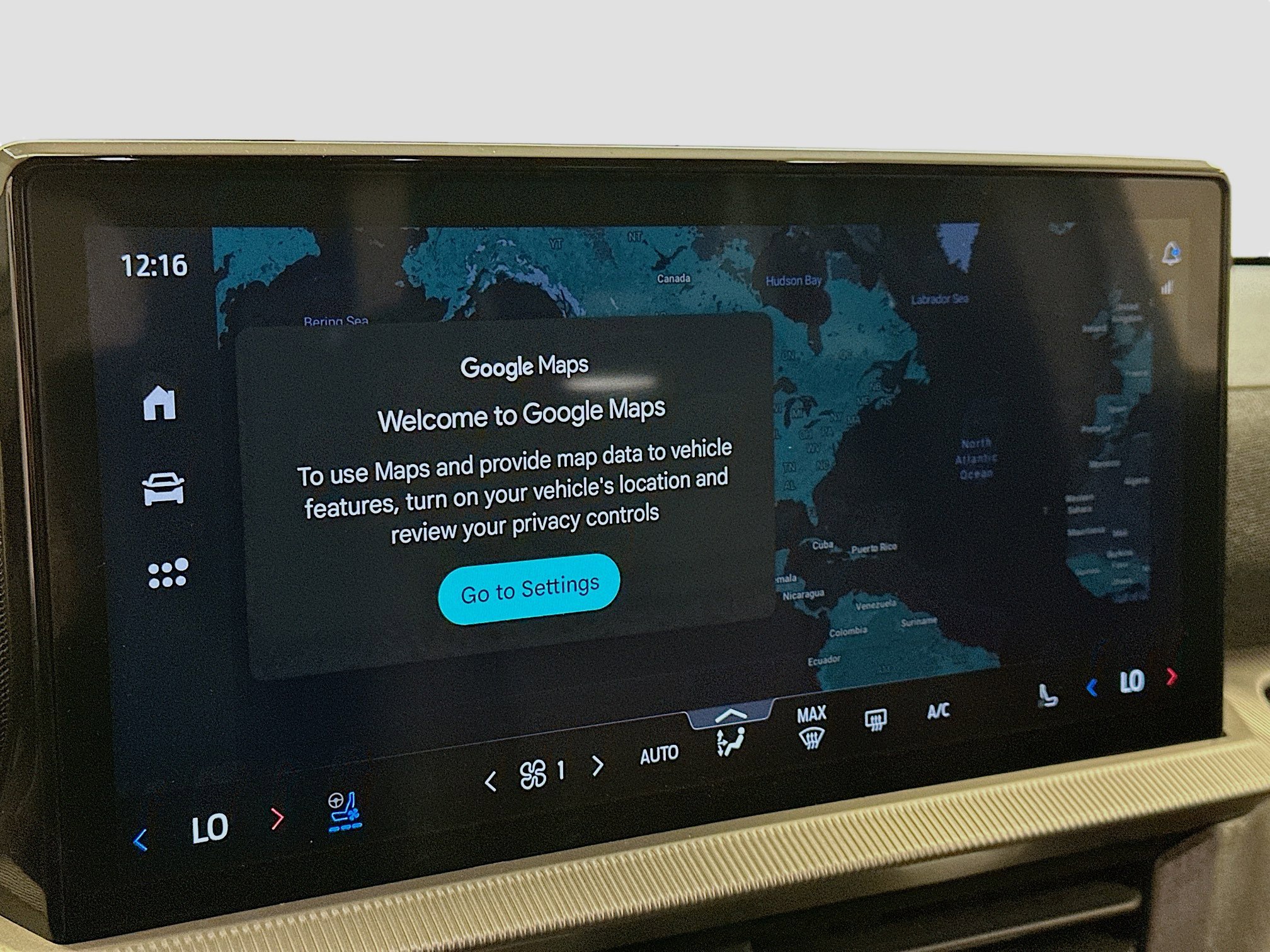 Used 2025 Ford Explorer Platinum w/ LUX Leather Package image 22