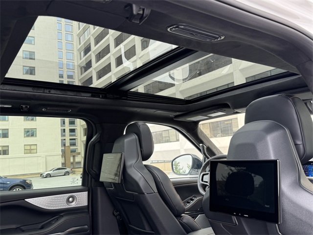 New 2025 Lincoln Navigator Black Label image 8