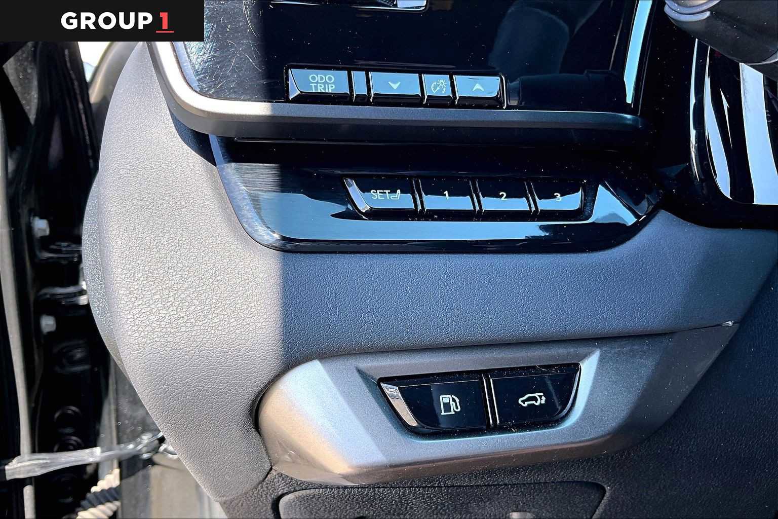 Certified 2023 Lexus RX 350 Luxury w/ Accessory Package (K3) image 33