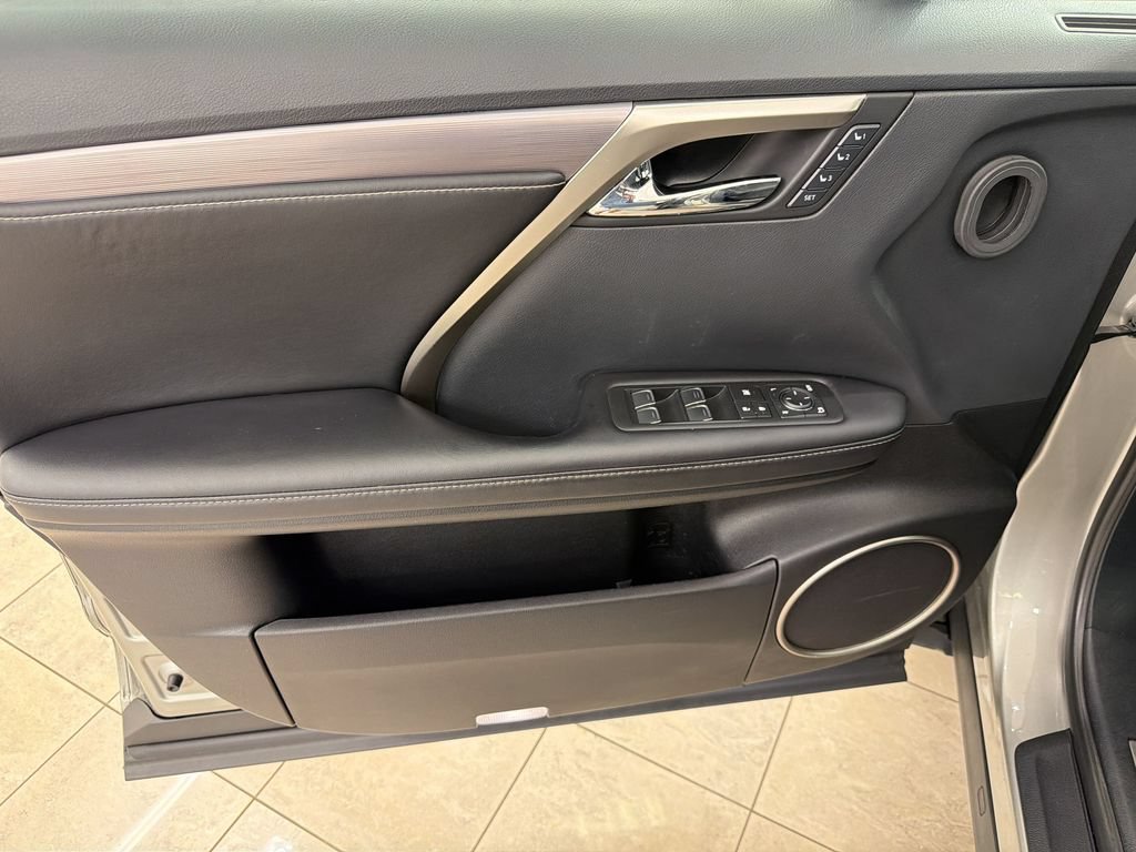 Used 2018 Lexus RX 450h F Sport w/ Accessory Package AWD/4WD image 15