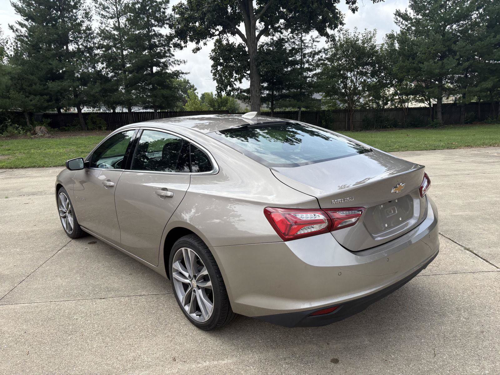 Used 2024 Chevrolet Malibu LT FWD image 23
