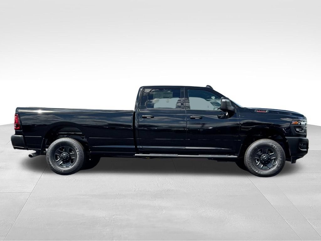 New 2026 RAM 3500 Tradesman AWD/4WD image 8