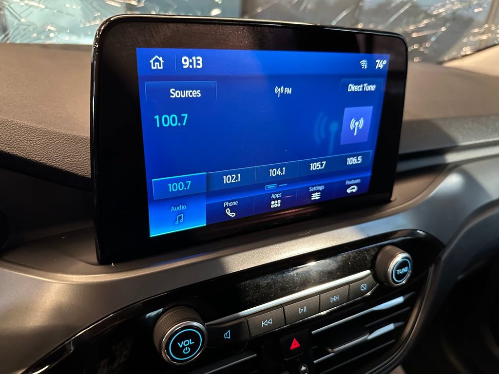 Used 2025 Ford Escape Active AWD/4WD image 12