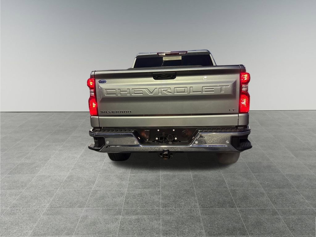 Used 2025 Chevrolet Silverado 1500 LT w/ Safety Package image 4