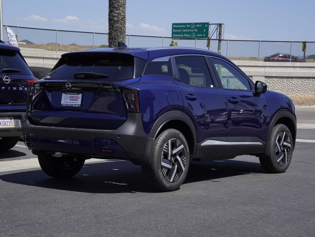 New 2026 Nissan Kicks SV w/ Interior Electronics Package FWD image 4