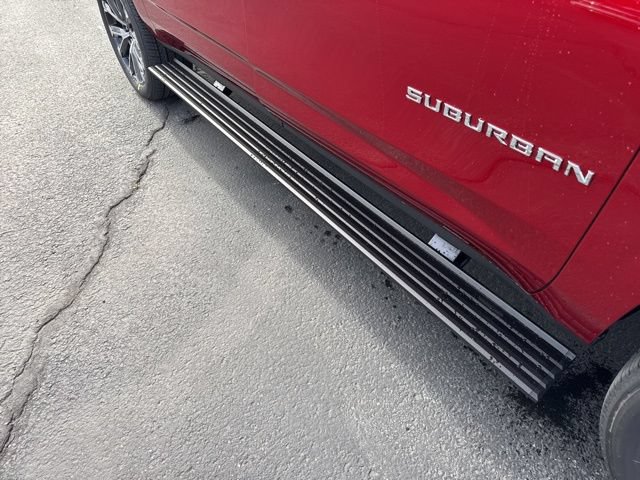 New 2026 Chevrolet Suburban High Country AWD/4WD image 11