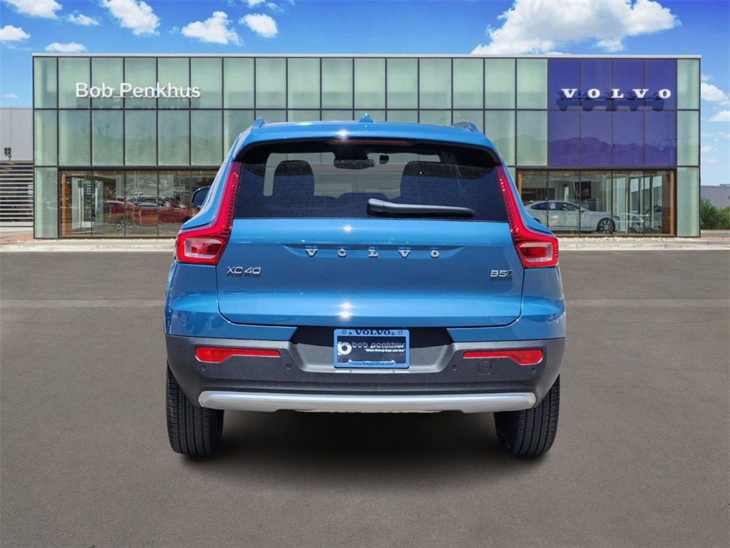 New 2025 Volvo XC40 B5 Ultra w/ Climate Package image 27