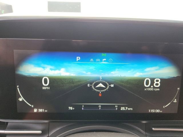 Used 2022 Kia Carnival SX Prestige FWD image 12