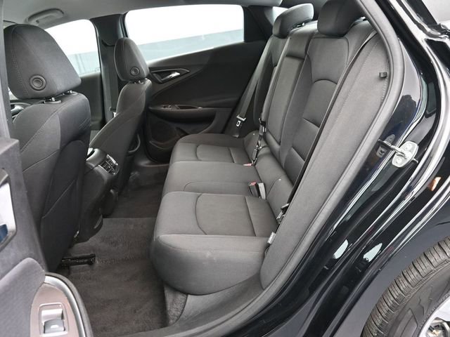 Used 2025 Chevrolet Malibu LT image 29