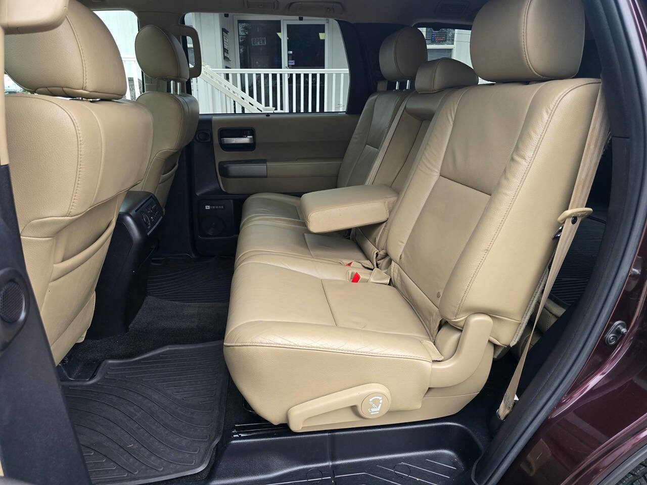 Used 2015 Toyota Sequoia Limited RWD image 19