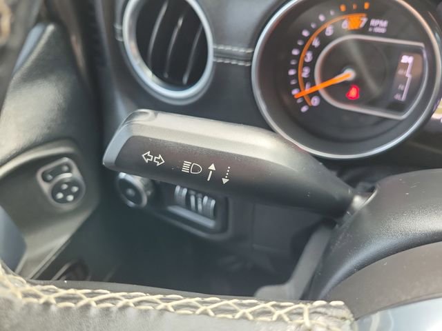 Used 2018 Jeep Wrangler Unlimited Sahara image 26