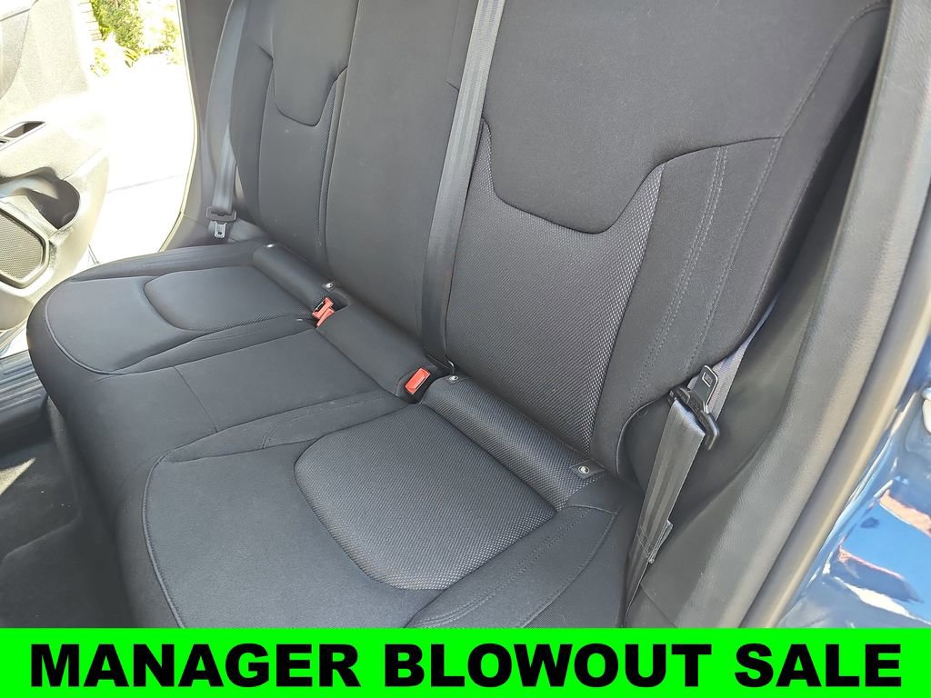 Used 2021 Jeep Renegade Sport w/ Sport Appearance Group AWD/4WD image 13