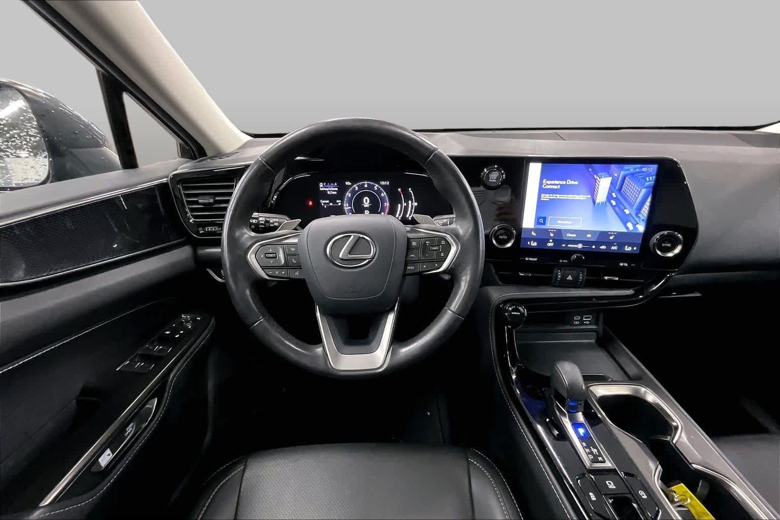 Used 2024 Lexus NX 250 FWD image 5