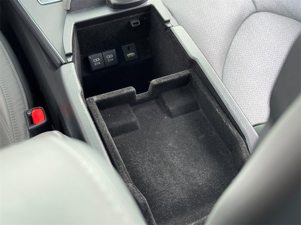 Certified 2019 Toyota Avalon Limited w/ Advanced Safety Package image 26