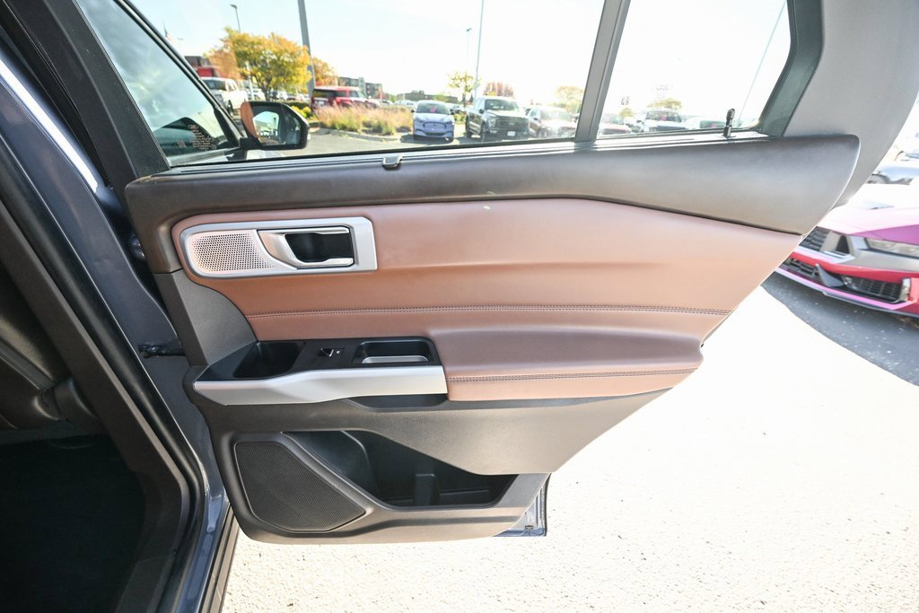 Certified 2021 Ford Explorer King Ranch w/ Premium Technology Package image 30