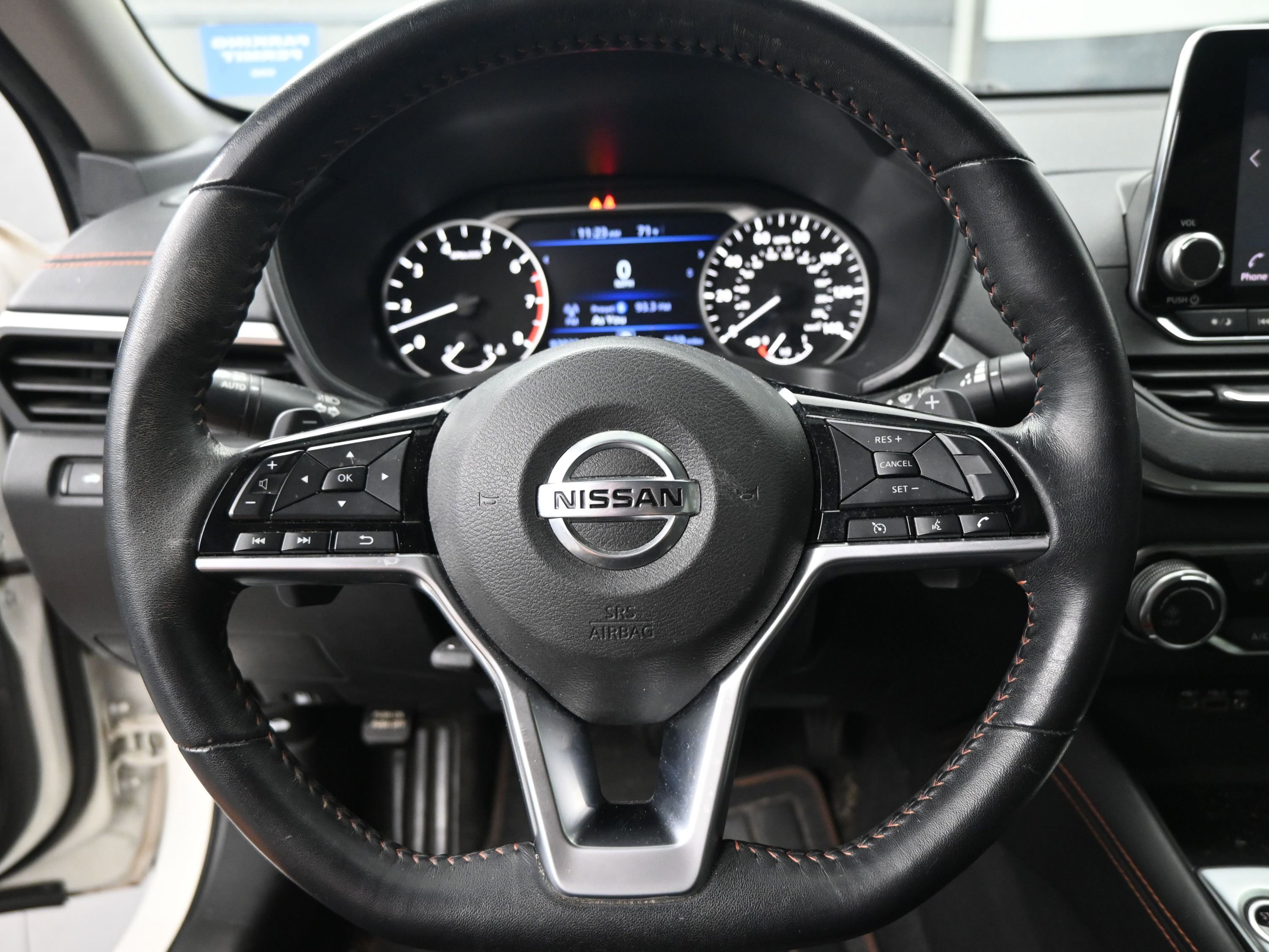 Used 2019 Nissan Altima 2.5 SR w/ SR Premium Package image 11
