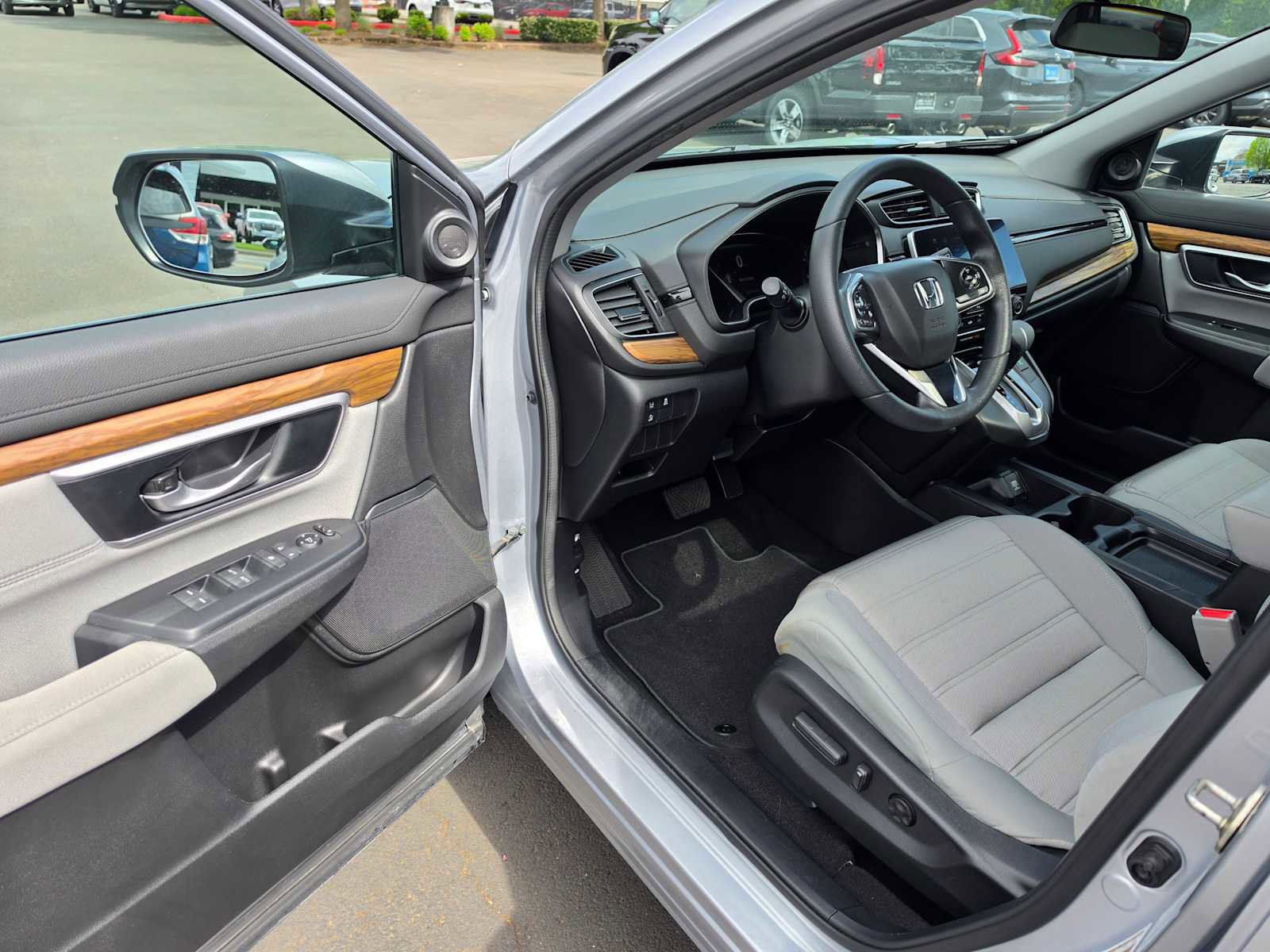 Used 2019 Honda CR-V EX image 19