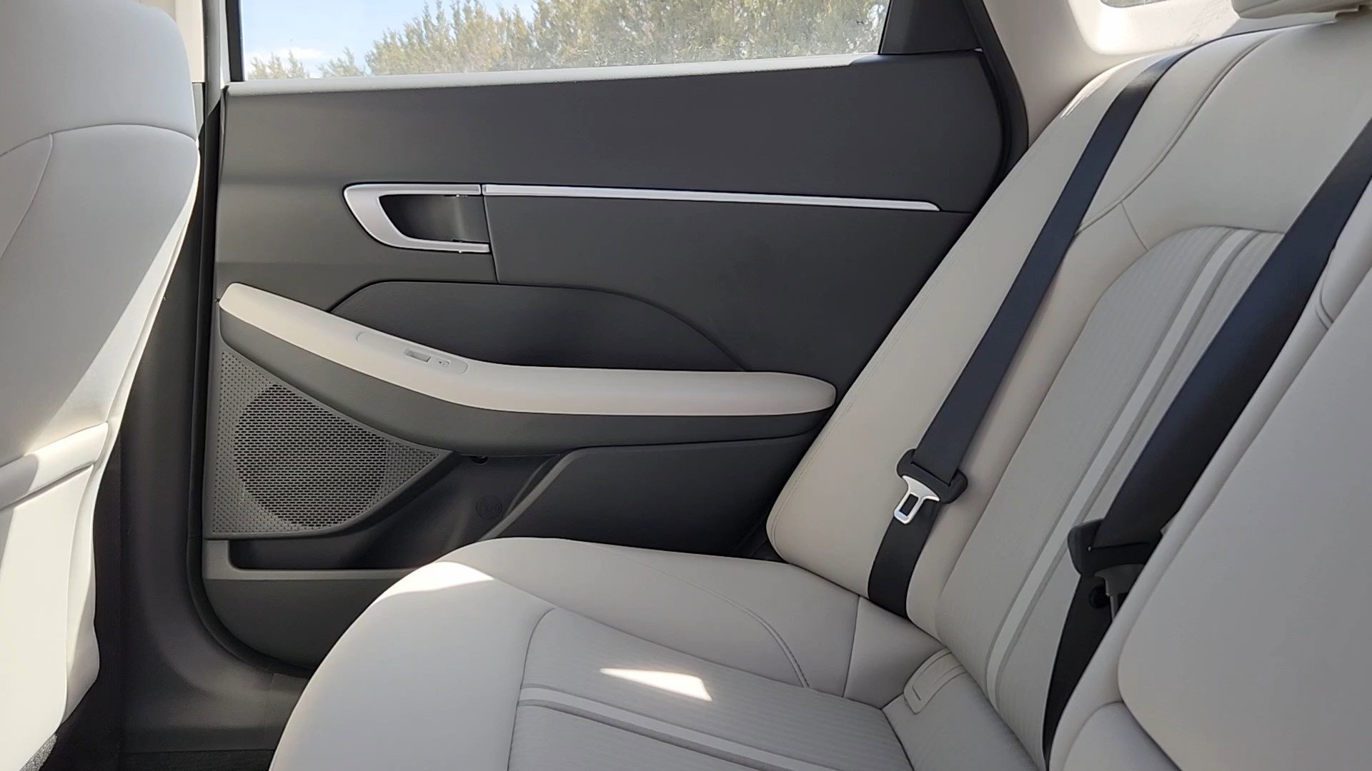 New 2026 Hyundai Sonata SEL AWD/4WD image 15