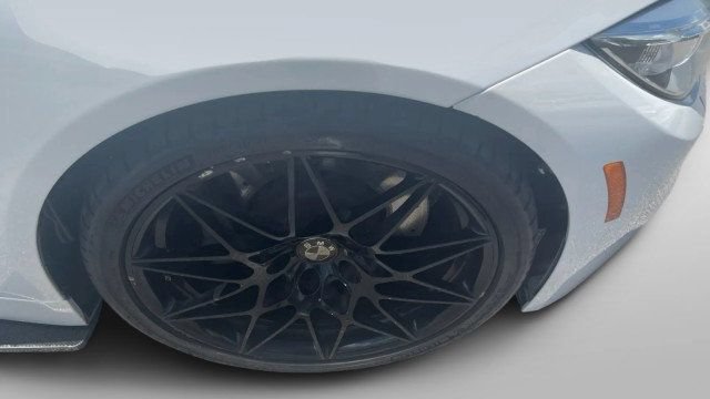 Used 2017 BMW M4 Coupe RWD image 11