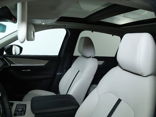 Certified 2025 MAZDA CX-70 Plug-In Hybrid w/ Premium Pkg image 29