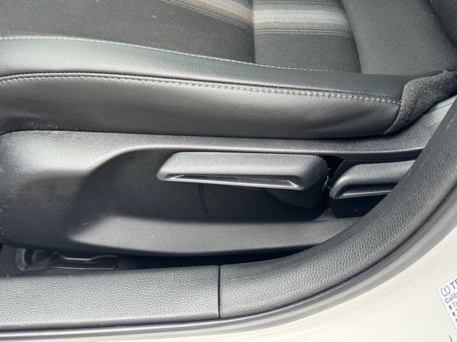 Used 2025 Honda Civic Sport image 9
