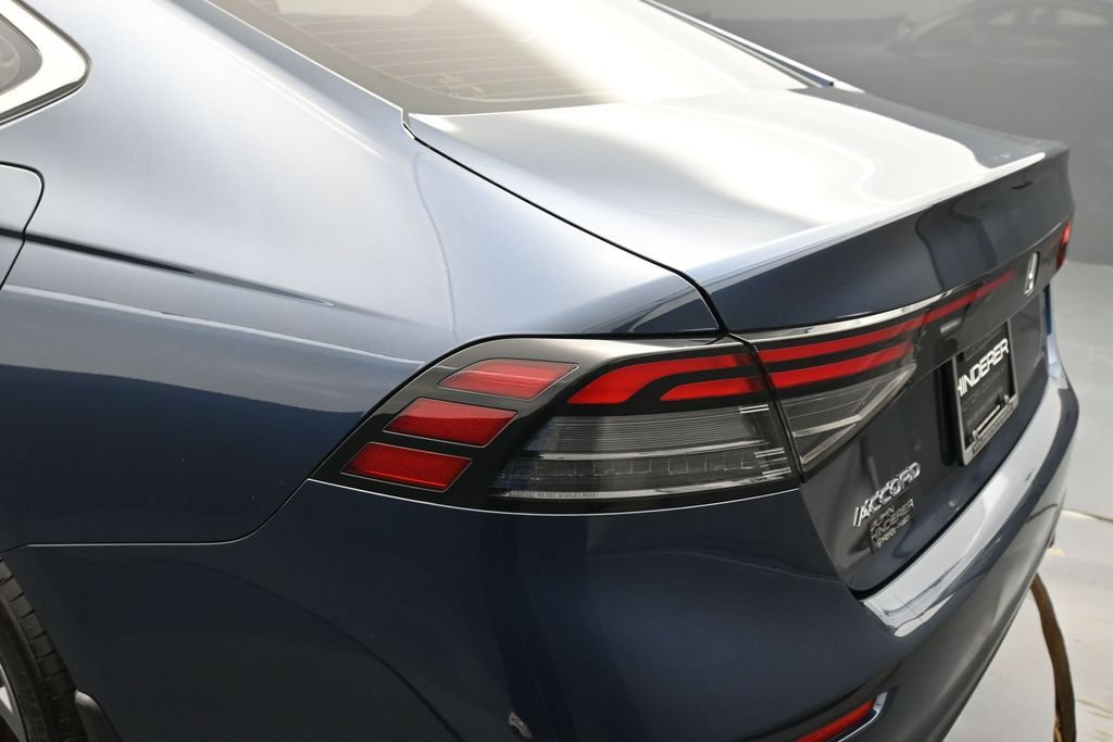 Used 2024 Honda Accord EX image 39