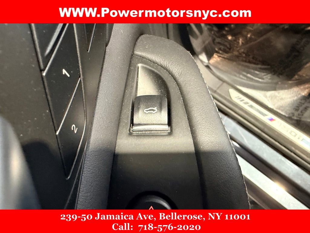 Used 2020 BMW X5 M50i w/ Executive Package image 48
