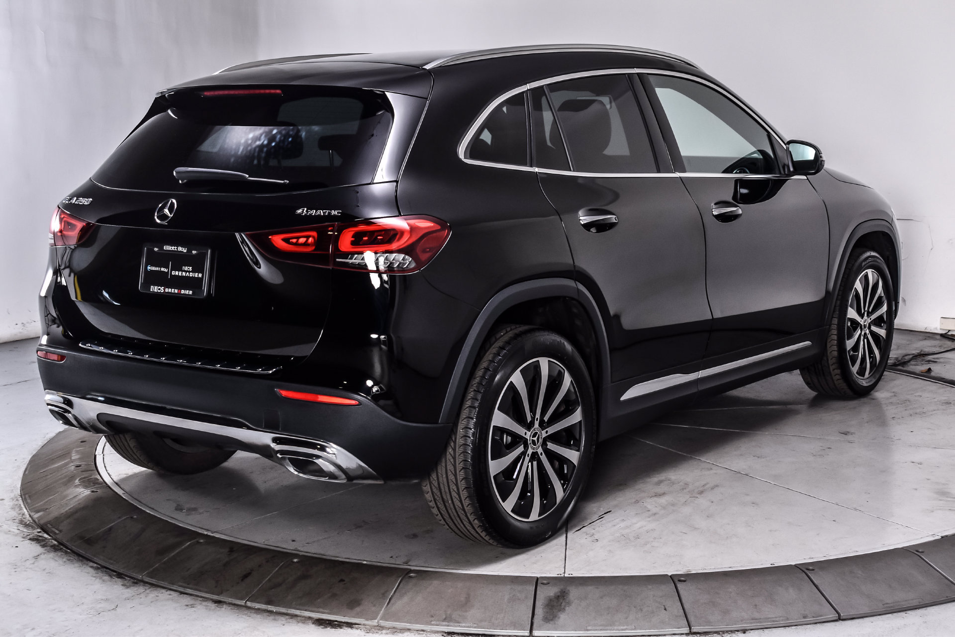 Used 2023 Mercedes-Benz GLA 250 4MATIC image 6