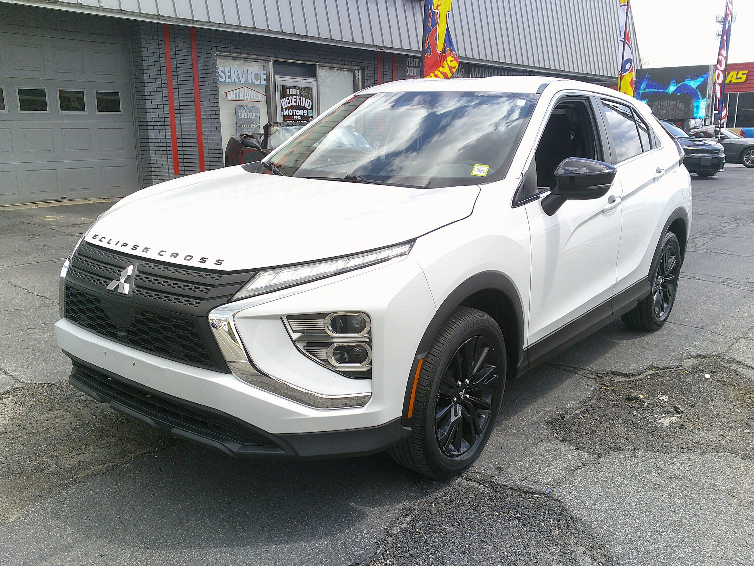 Used 2023 Mitsubishi Eclipse Cross SE AWD/4WD image 11