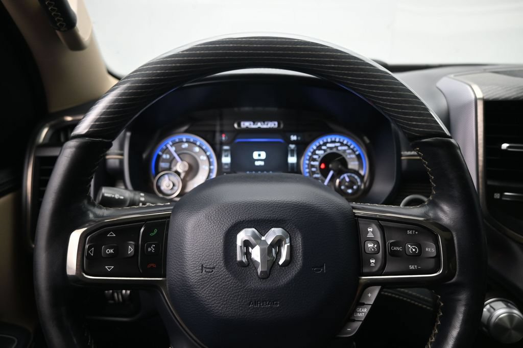 Used 2019 RAM 1500 Limited w/ Advanced Safety Group AWD/4WD image 13