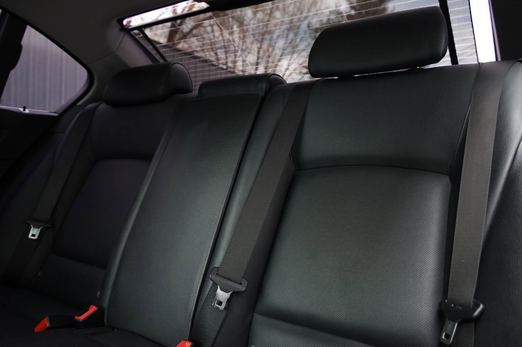 Used 2012 BMW 740Li image 22