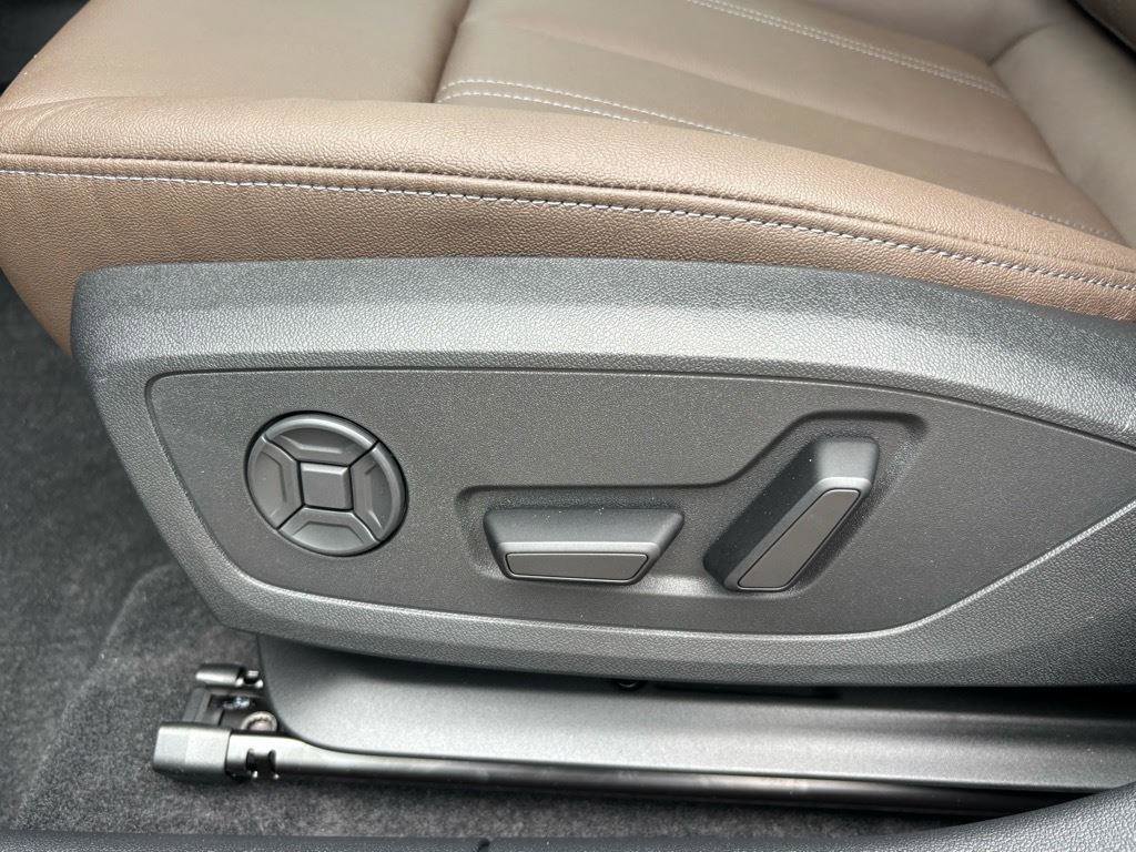 Certified 2025 Audi A3 2.0T Premium Plus w/ Premium Plus Package AWD/4WD image 14