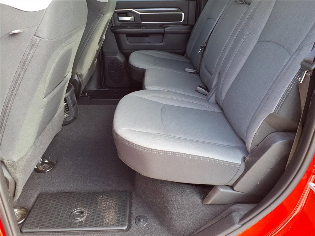 Used 2024 RAM 2500 Big Horn w/ Bed Utility Group image 18