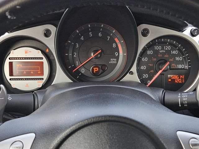 Used 2010 Nissan 370Z Touring RWD image 18